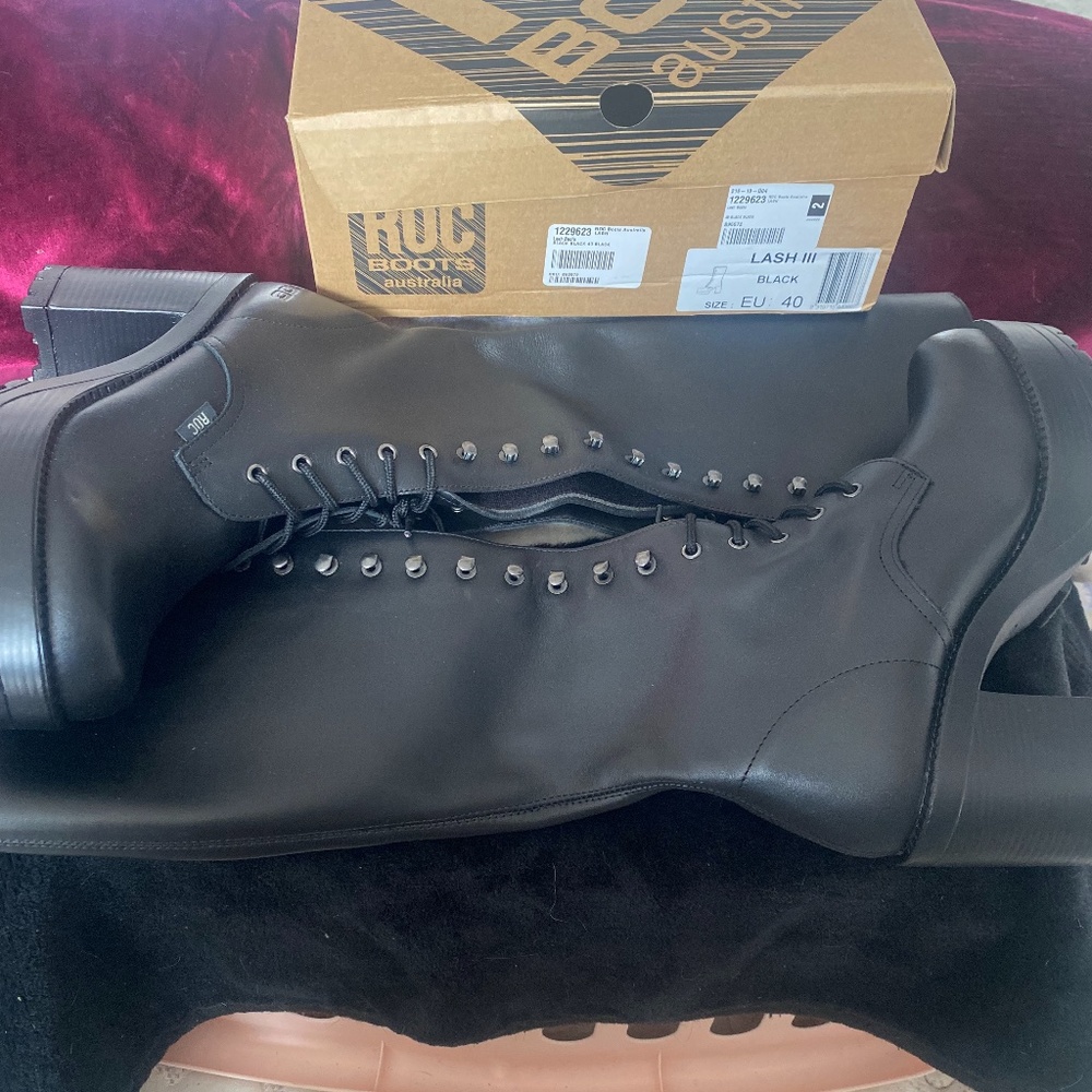 Roc Boot Australia, Lash